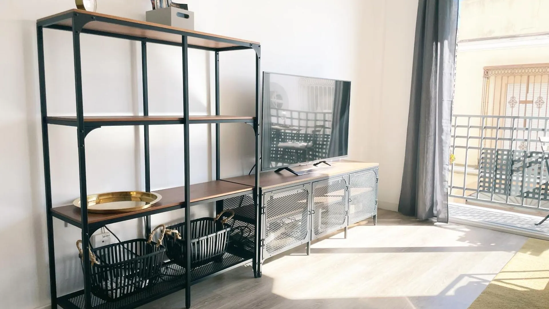 Moderno Piso En Una Tranquila Zona Residencial Alcalá de Guadaira Hiszpania