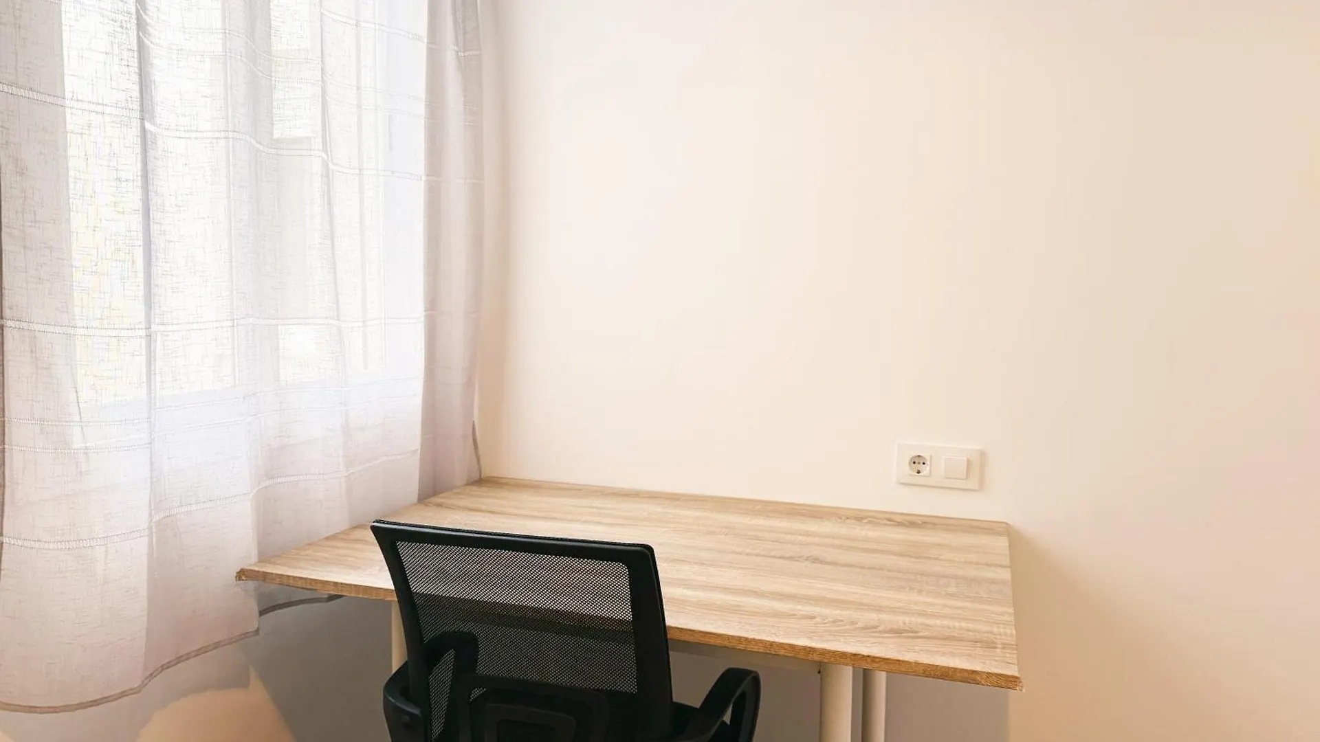 Apartament Moderno Piso En Una Tranquila Zona Residencial Alcalá de Guadaira