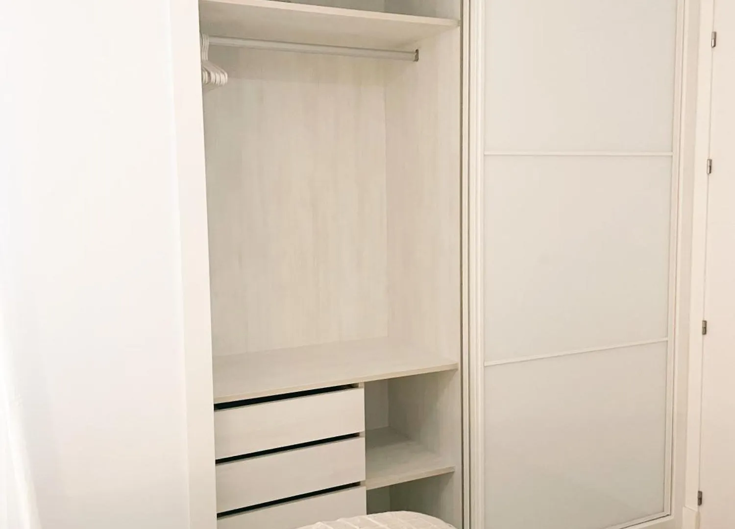 Moderno Piso En Una Tranquila Zona Residencial Alcala de Guadaira