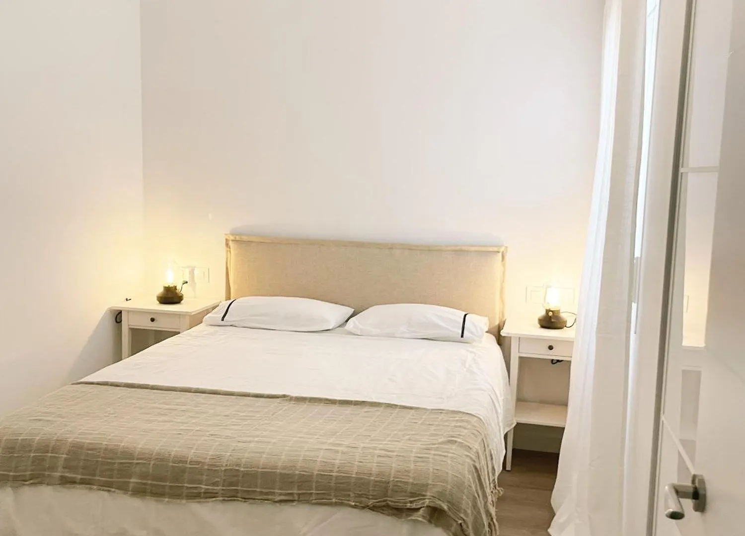 Moderno Piso En Una Tranquila Zona Residencial Alcala de Guadaira Apartment